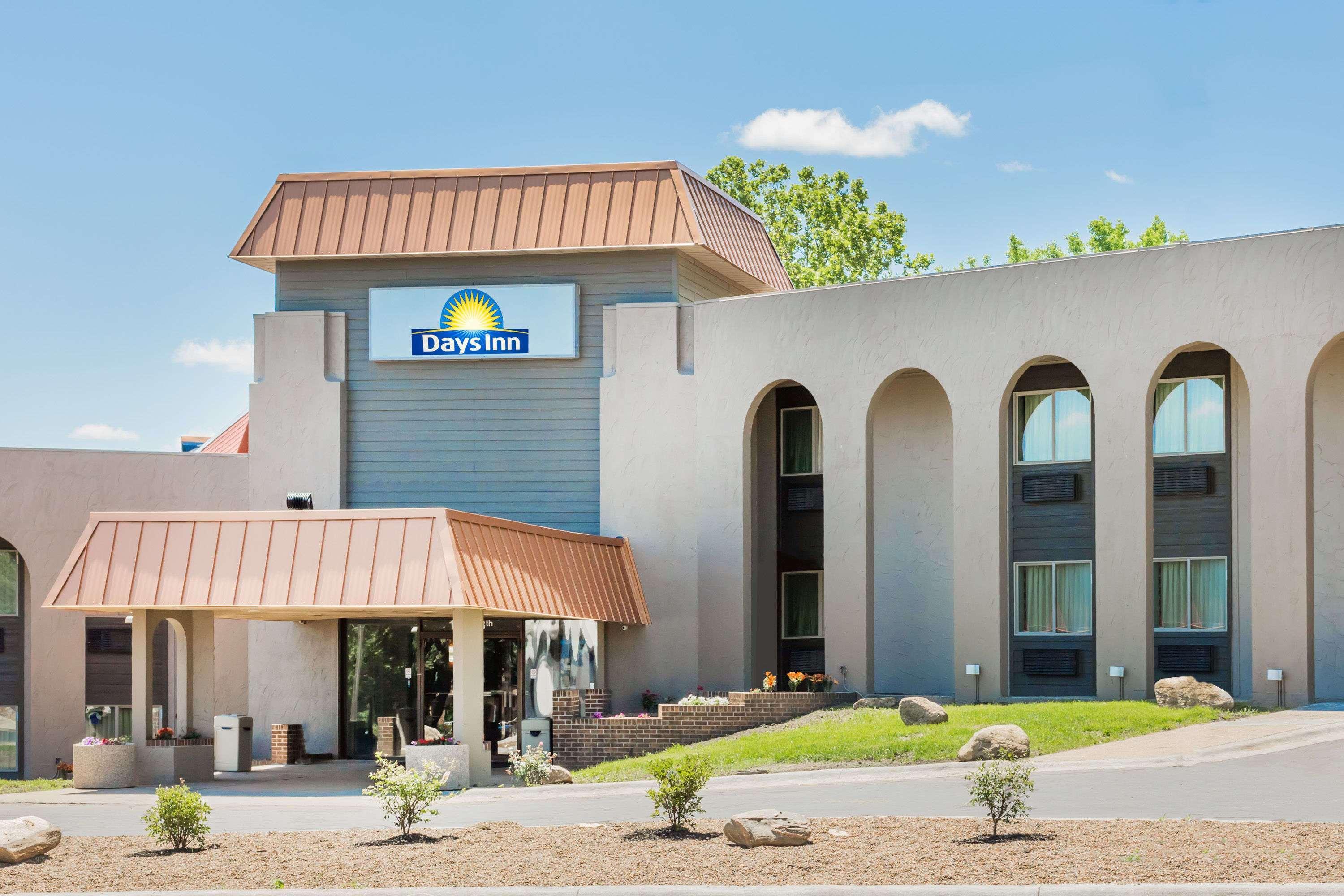 Days Inn By Wyndham West Des Moines Zewnętrze zdjęcie