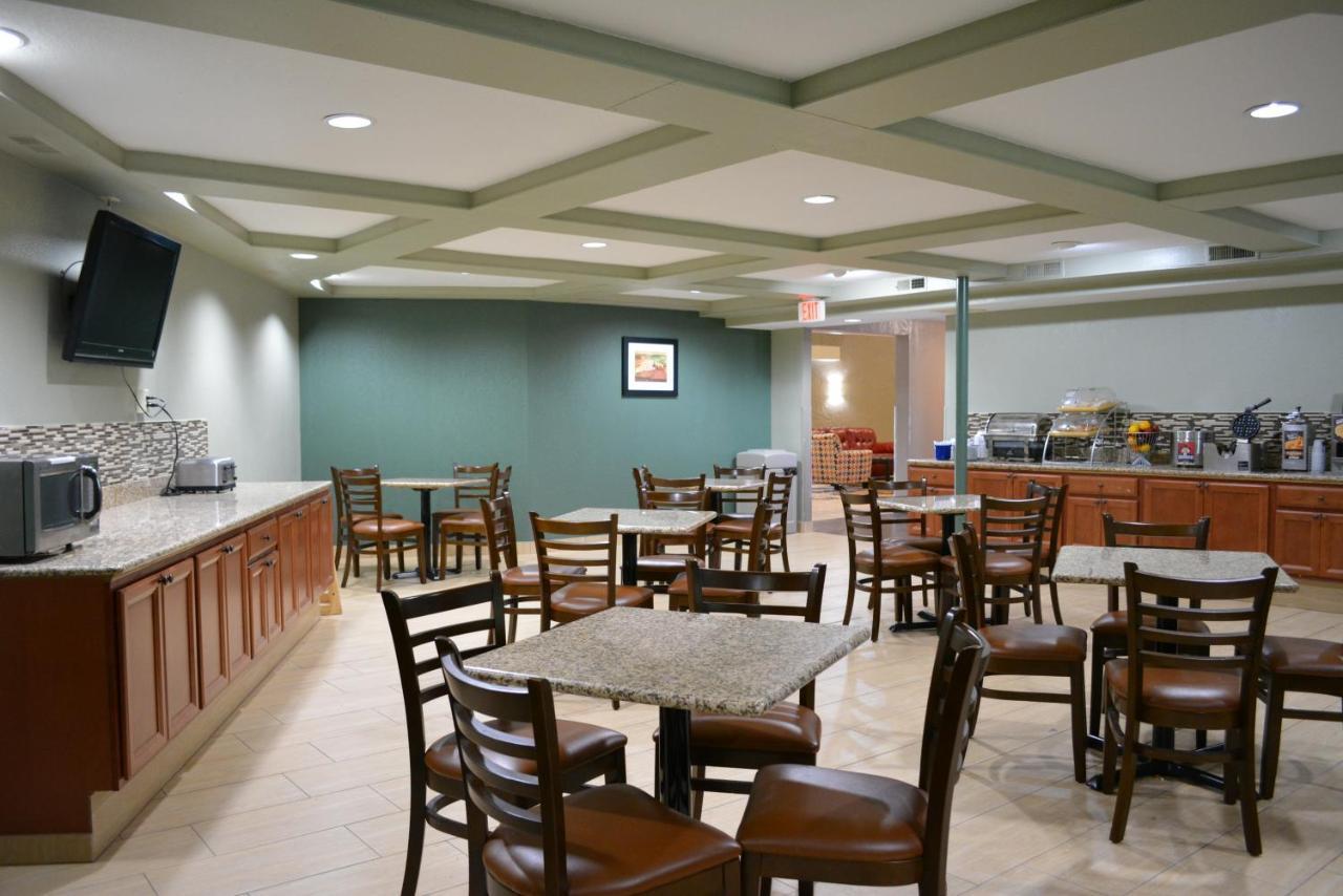 Days Inn By Wyndham West Des Moines Zewnętrze zdjęcie