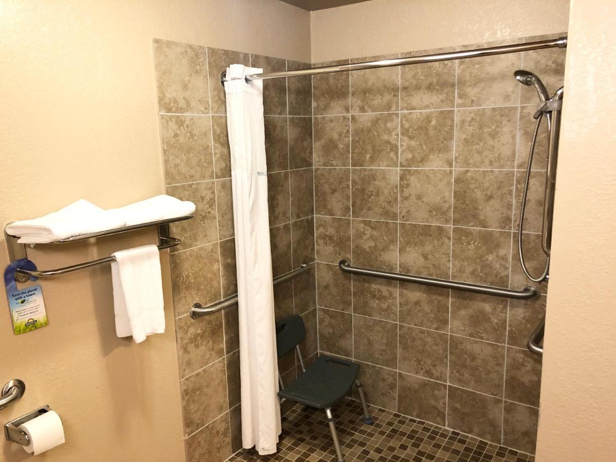 Days Inn By Wyndham West Des Moines Zewnętrze zdjęcie